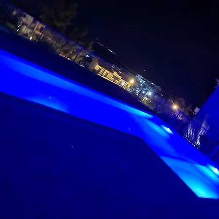 K9 Sea View With Pool & Parking, Polychrono