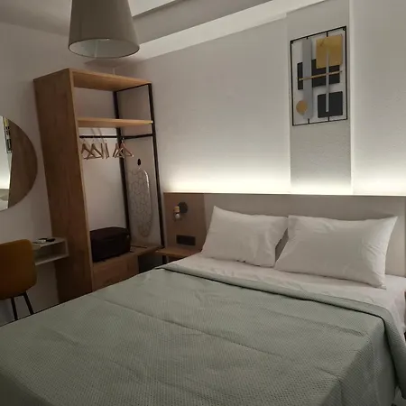 Apartmán K9 Sea View With Pool & Parking, Polychrono